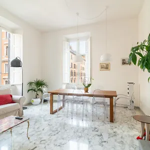 Aureliana Luxury Roma